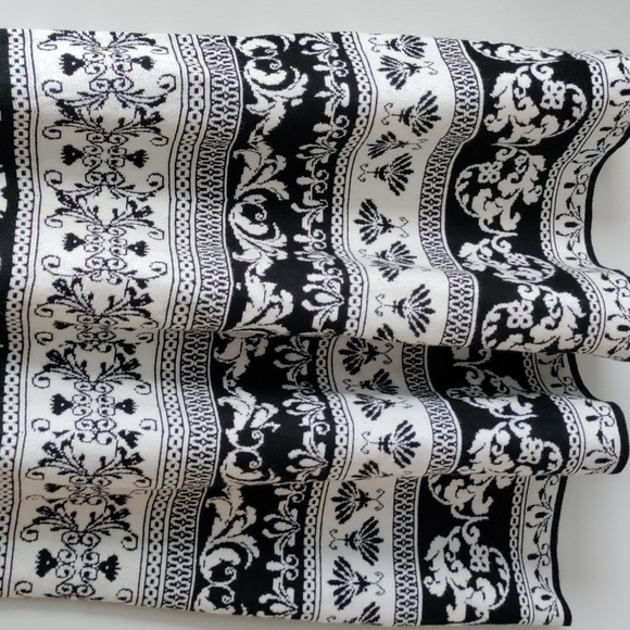 Sandra Darren Dress - Picture 3 of 6